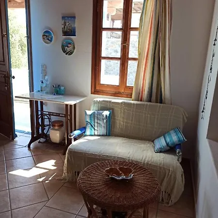 Evans 2 Bedroom House Mykonos Apartment